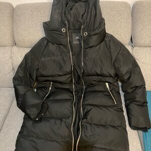Zara Black Puffer Coat with Hood